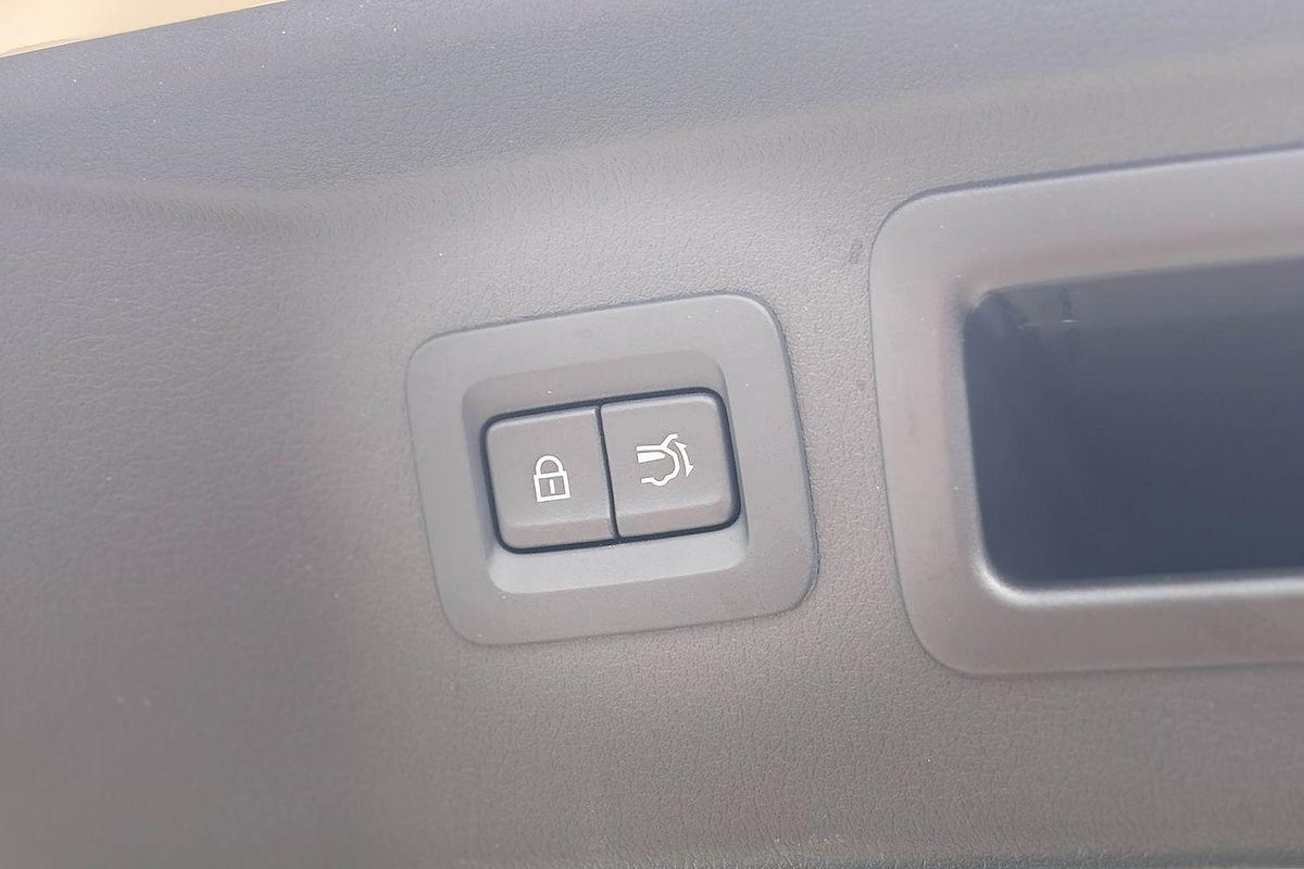 2024 Mazda CX-80 P50e Touring KL