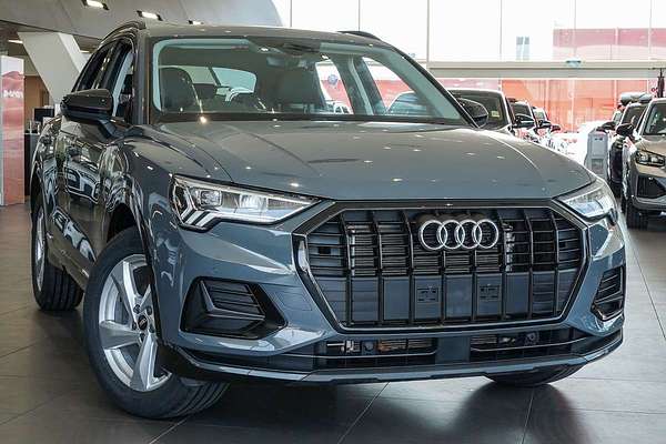 2022 Audi Q3 35 TFSI F3