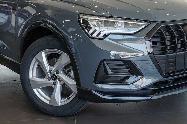 2022 Audi Q3 35 TFSI F3