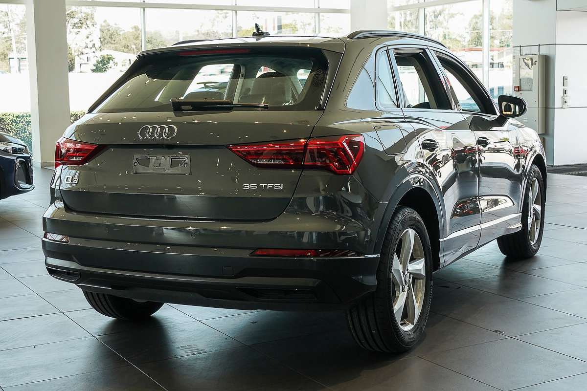 2022 Audi Q3 35 TFSI F3