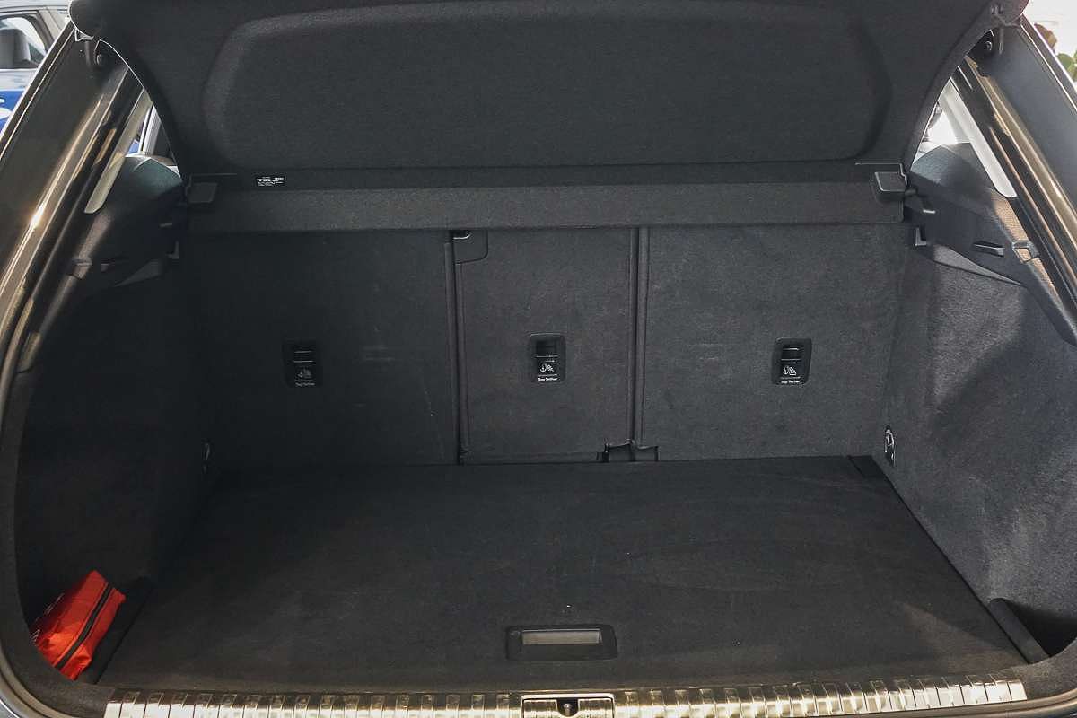 2022 Audi Q3 35 TFSI F3