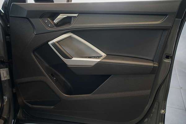 2022 Audi Q3 35 TFSI F3