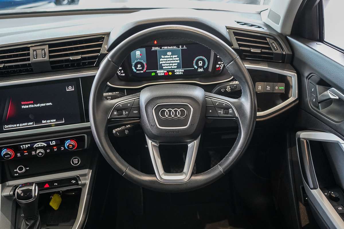 2022 Audi Q3 35 TFSI F3