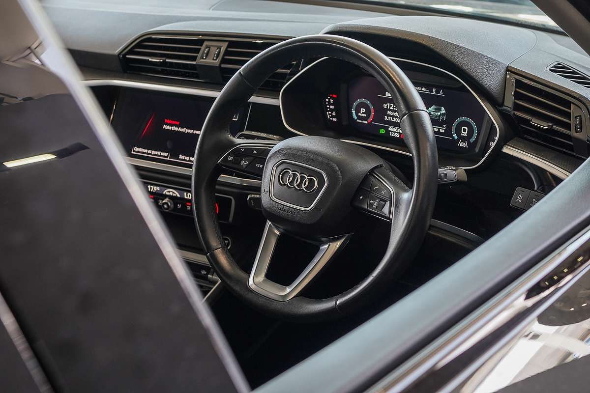 2022 Audi Q3 35 TFSI F3