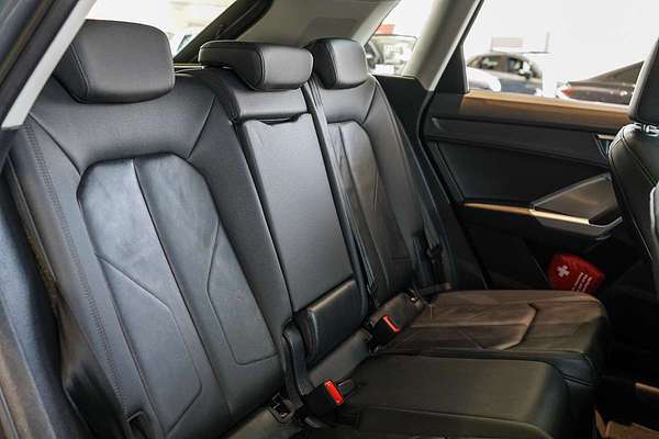 2022 Audi Q3 35 TFSI F3