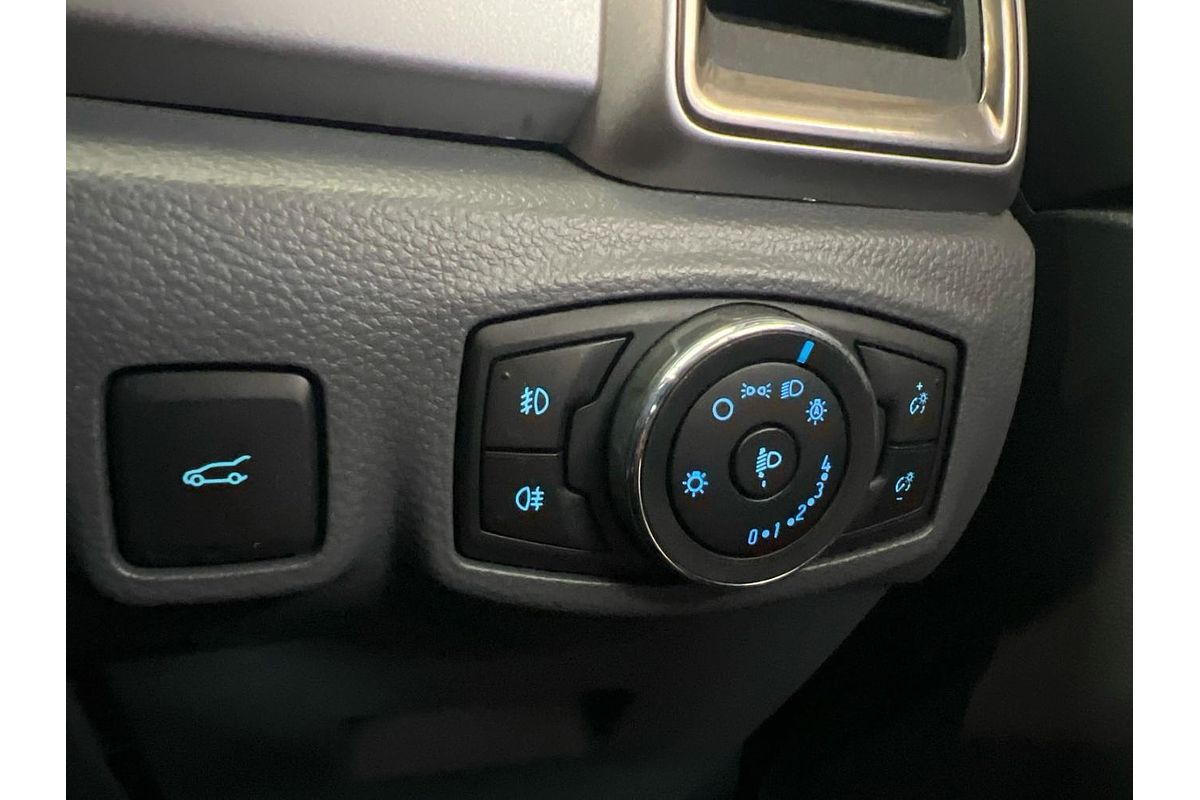 2015 Ford Everest Trend UA 3.2L