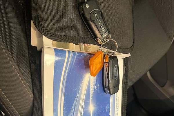 2015 Ford Everest Trend UA 3.2L