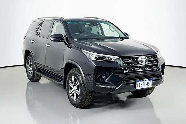 2023 Toyota Fortuner GXL GUN156R