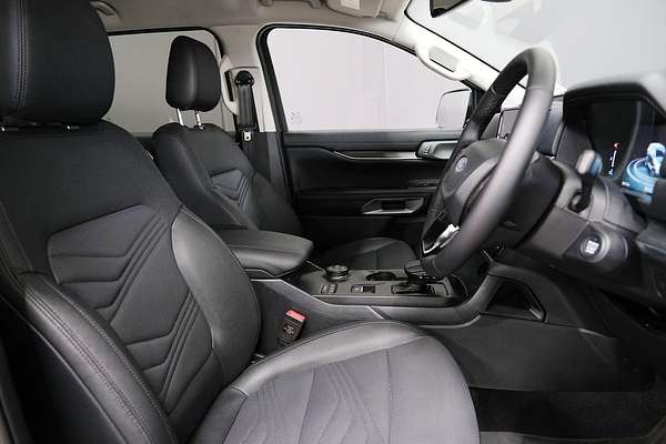 2025 Ford Everest Trend 2.0L