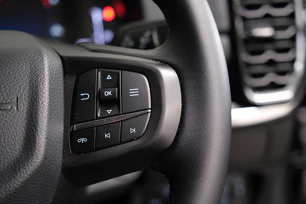 2025 Ford Everest Trend 2.0L