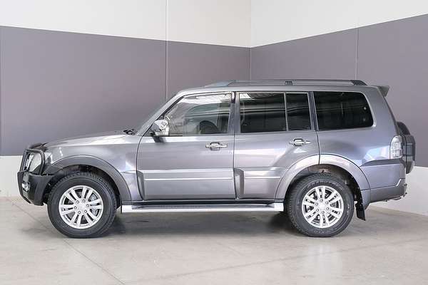 2016 Mitsubishi Pajero Exceed NX