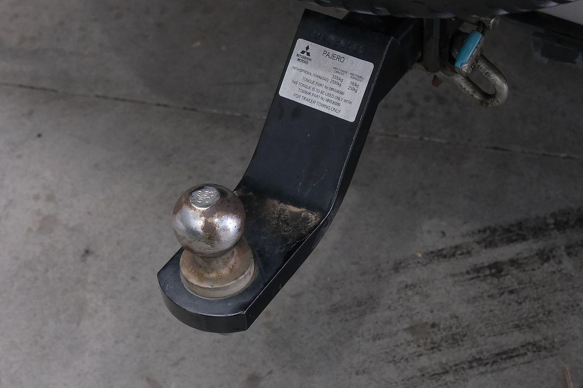 2016 Mitsubishi Pajero Exceed NX