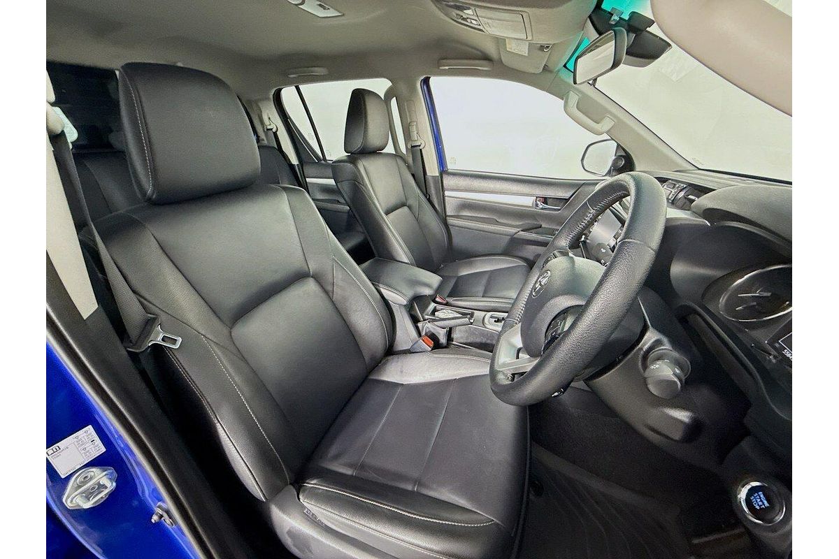 2023 Toyota Hilux SR5 GUN126R 4X4