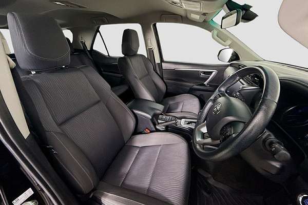 2023 Toyota Fortuner GXL GUN156R