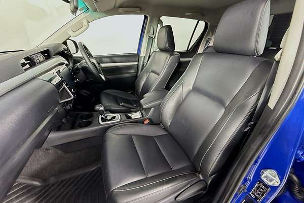 2023 Toyota Hilux SR5 GUN126R 4X4