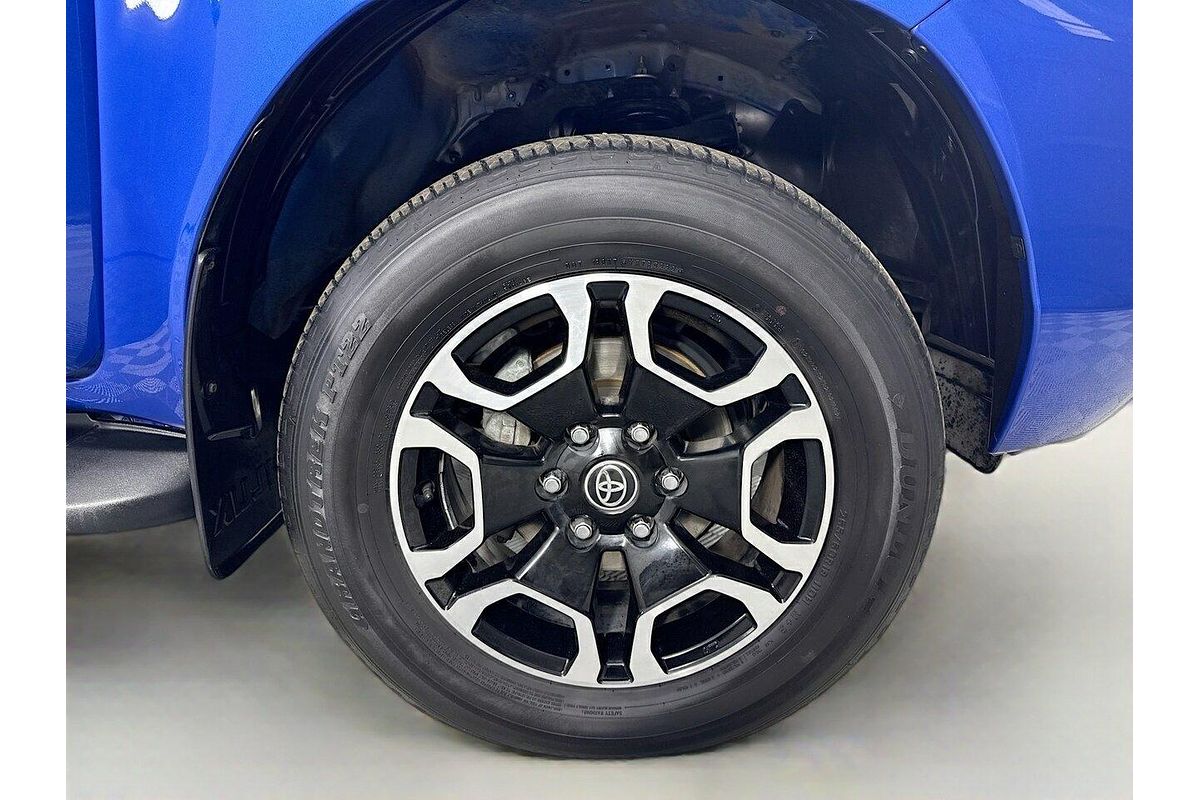 2023 Toyota Hilux SR5 GUN126R 4X4