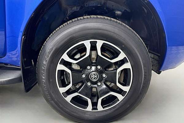 2023 Toyota Hilux SR5 GUN126R 4X4