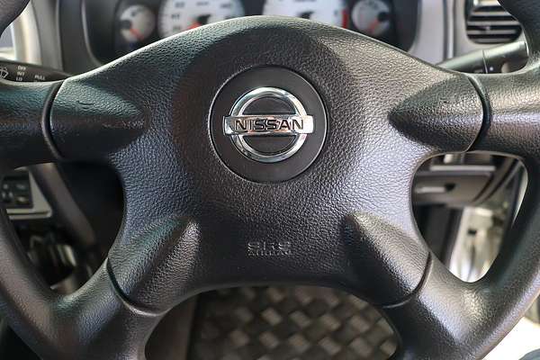 2009 Nissan Navara ST-R D22 4X4