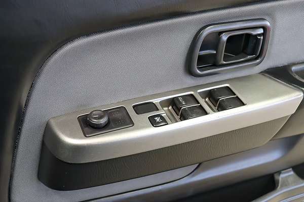 2009 Nissan Navara ST-R D22 4X4