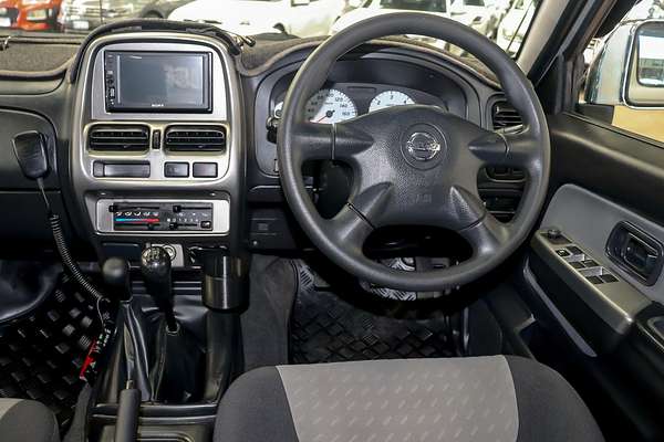 2009 Nissan Navara ST-R D22 4X4