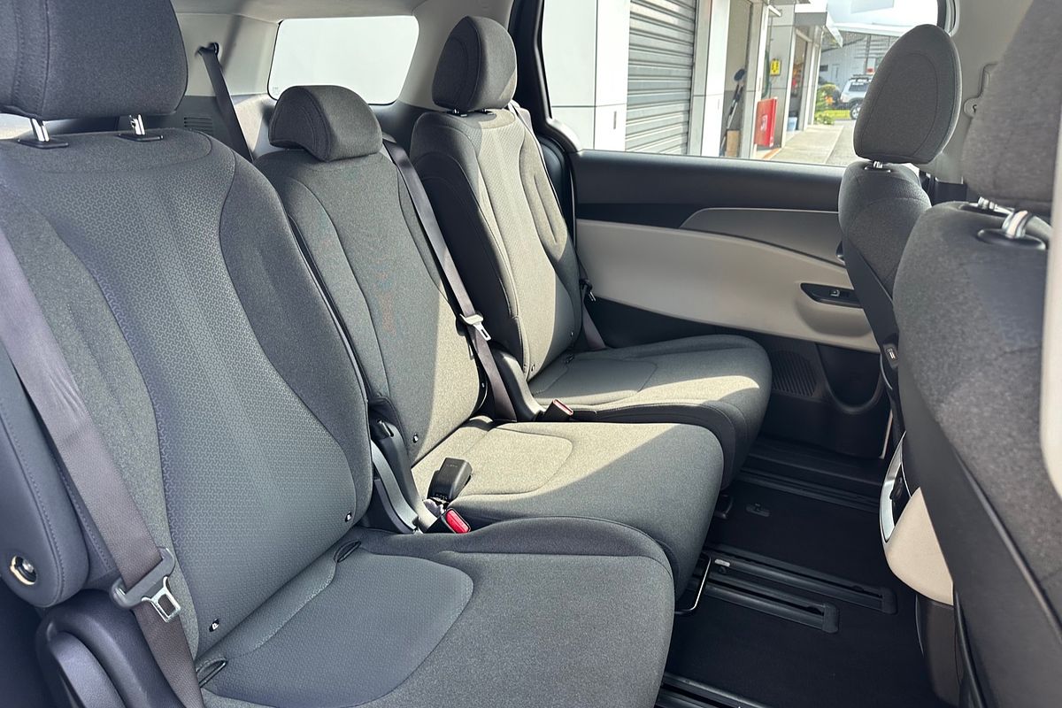 2022 Kia Carnival S KA4