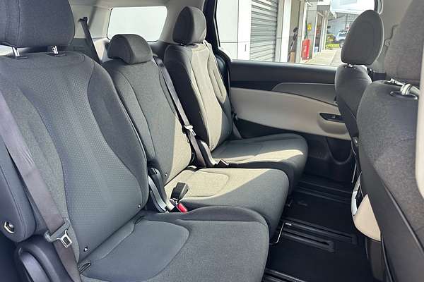 2022 Kia Carnival S KA4