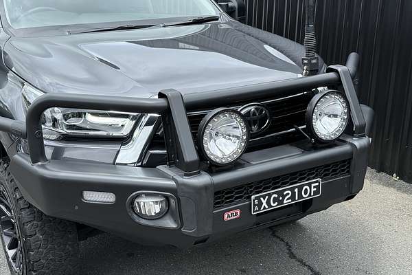 2021 Toyota Hilux SR5 GUN126R 4X4