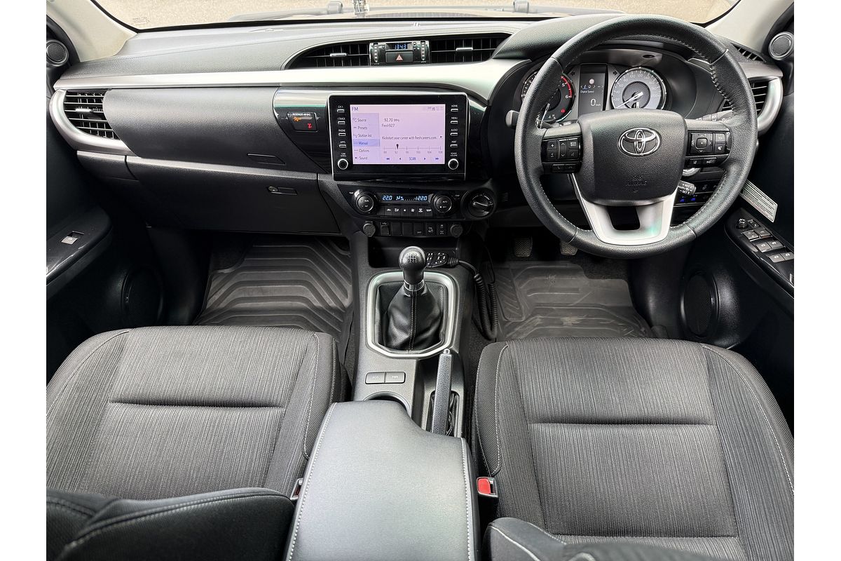 2021 Toyota Hilux SR5 GUN126R 4X4