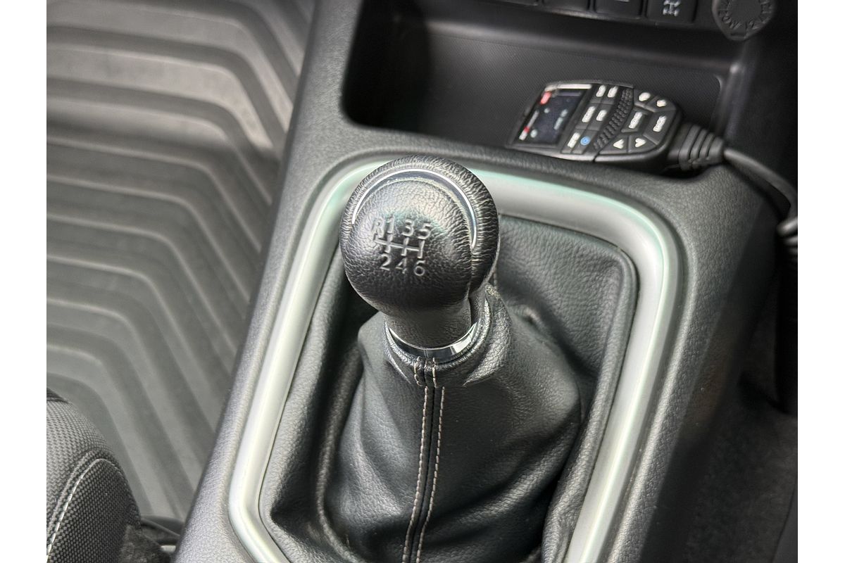 2021 Toyota Hilux SR5 GUN126R 4X4