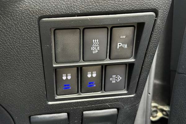 2021 Toyota Hilux SR5 GUN126R 4X4