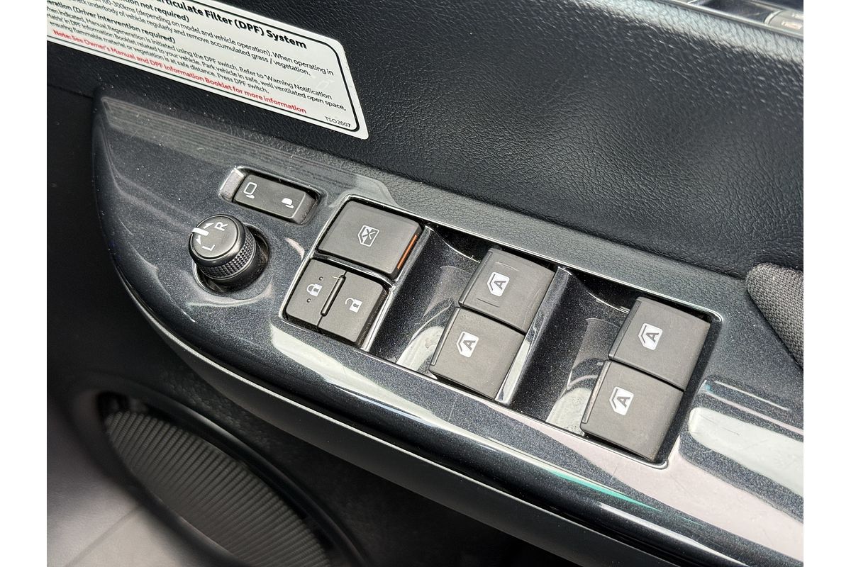 2021 Toyota Hilux SR5 GUN126R 4X4