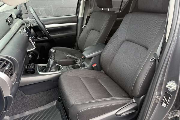 2021 Toyota Hilux SR5 GUN126R 4X4