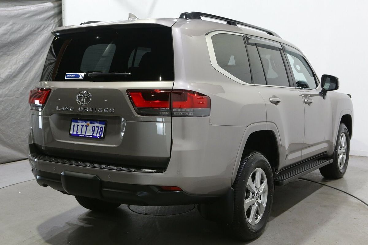 2024 Toyota Landcruiser VX FJA300R