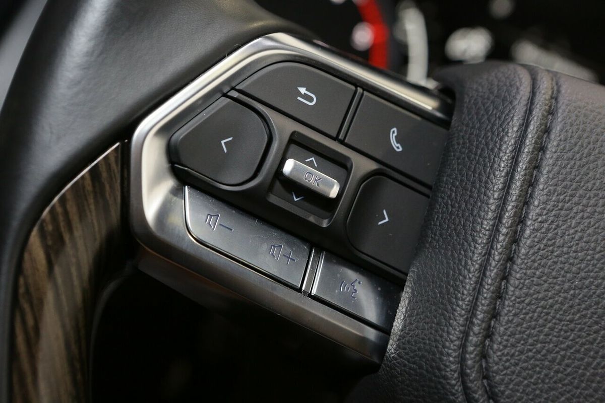 2024 Toyota Landcruiser VX FJA300R