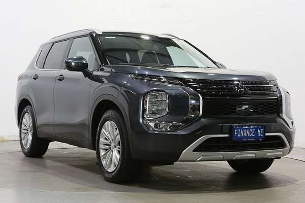 2024 Mitsubishi Outlander LS ZM