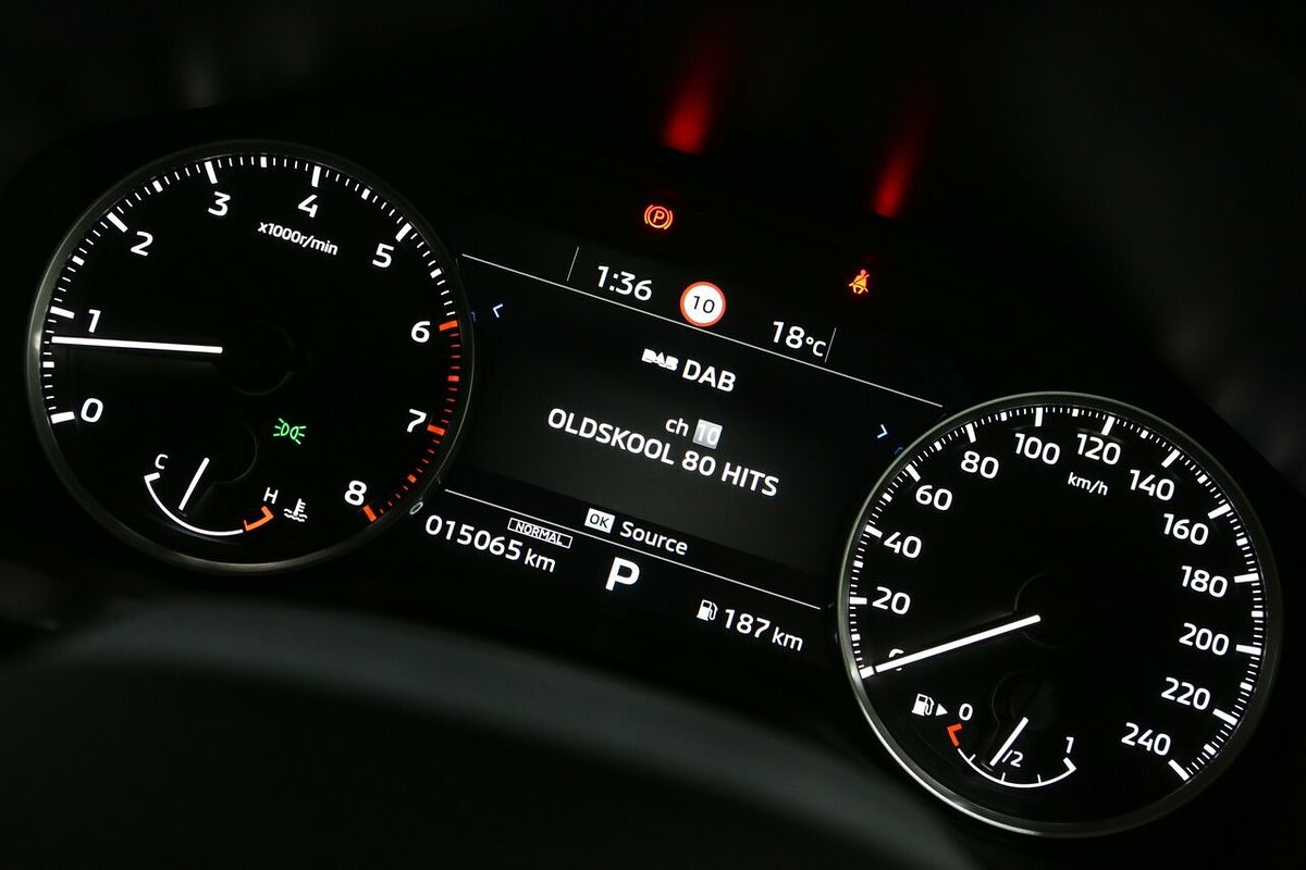 2024 Mitsubishi Outlander LS ZM