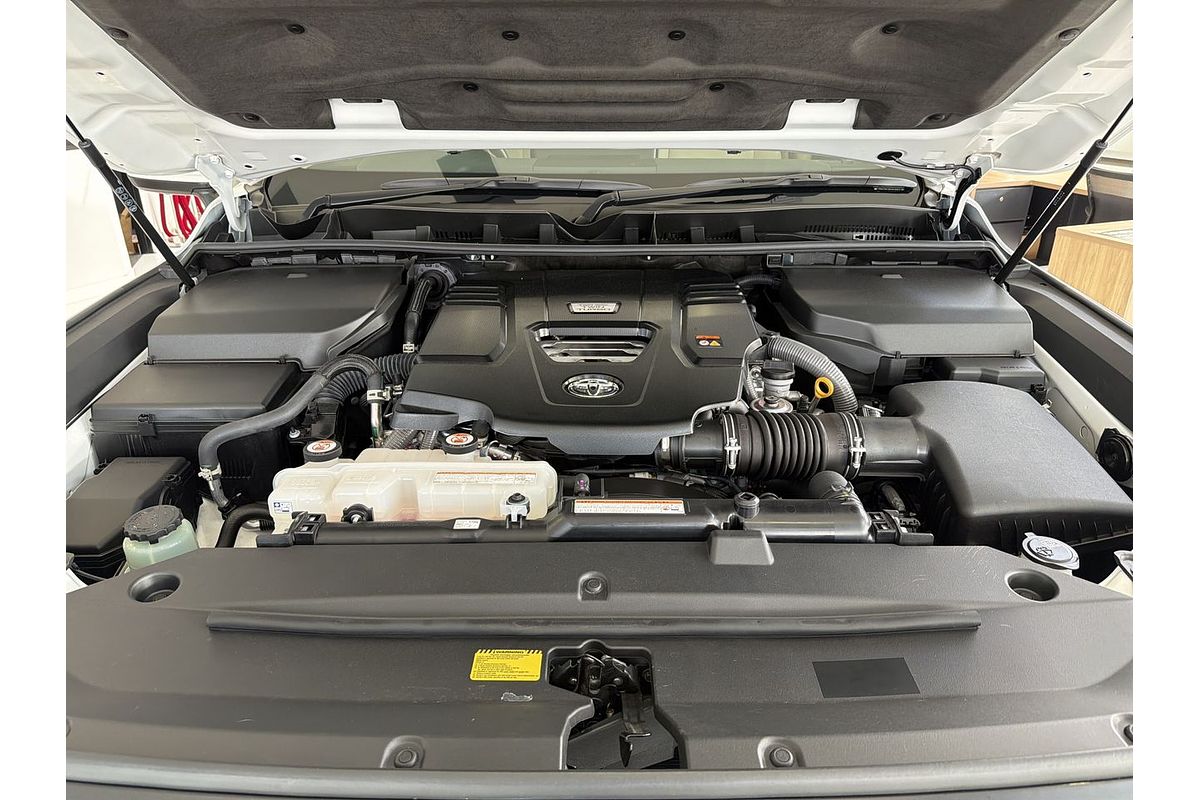 2022 Toyota Landcruiser VX FJA300R