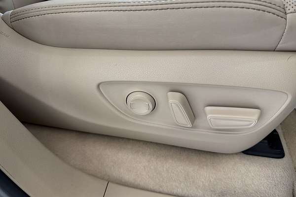 2022 Toyota Landcruiser VX FJA300R