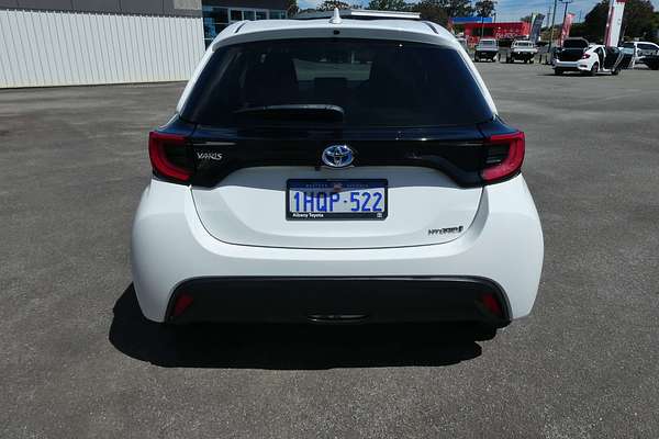 2022 Toyota Yaris SX Hybrid MXPH10R