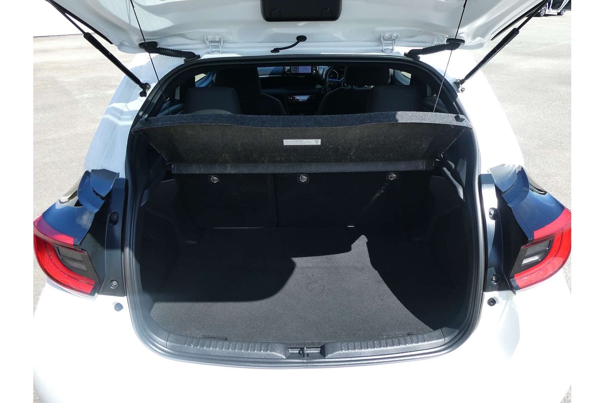 2022 Toyota Yaris SX Hybrid MXPH10R