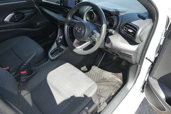 2022 Toyota Yaris SX Hybrid MXPH10R