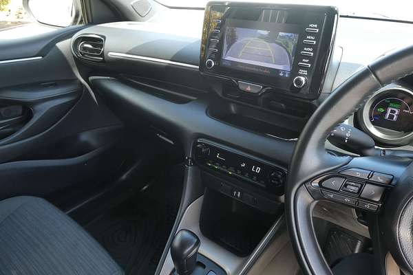 2022 Toyota Yaris SX Hybrid MXPH10R