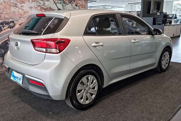 2017 Kia Rio S YB