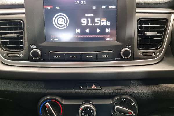2017 Kia Rio S YB