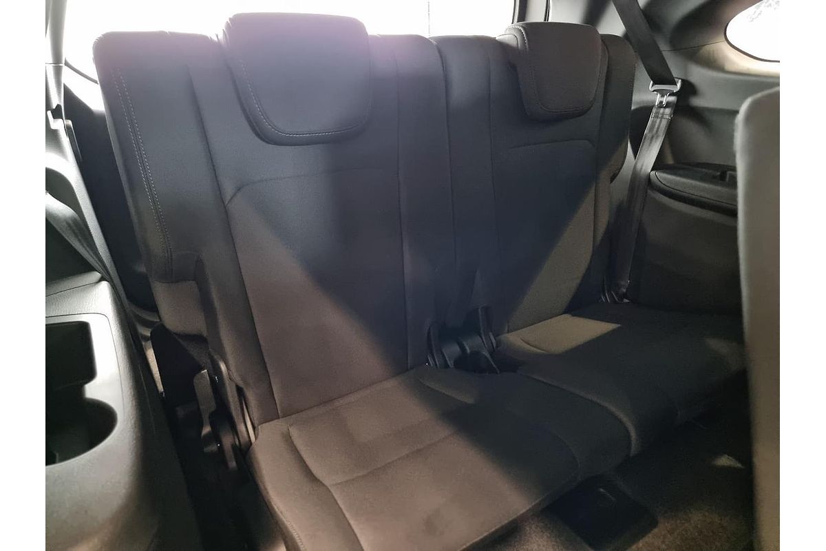 2025 Isuzu MU-X LS-M