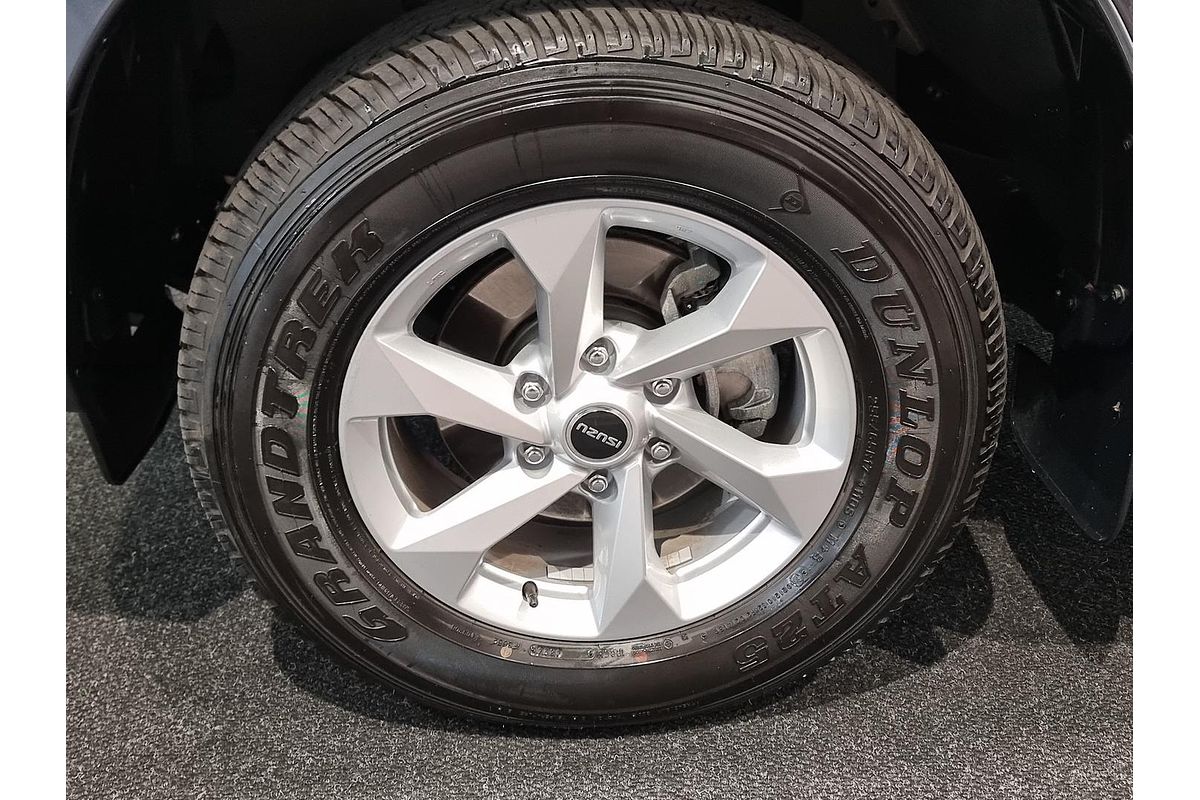 2025 Isuzu MU-X LS-M