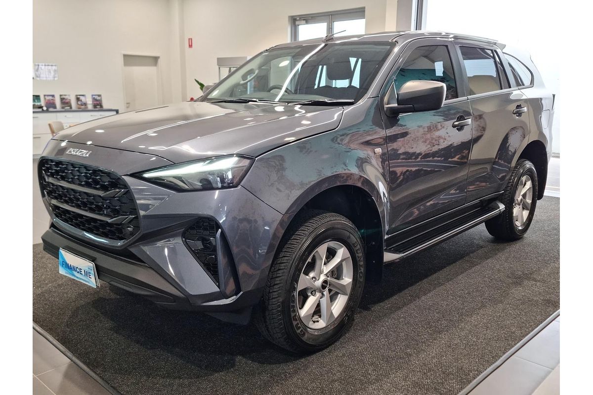 2025 Isuzu MU-X LS-M