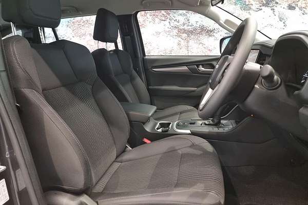 2025 Isuzu MU-X LS-M