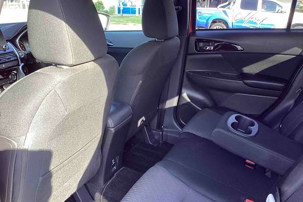 2021 Mitsubishi Eclipse Cross LS YB