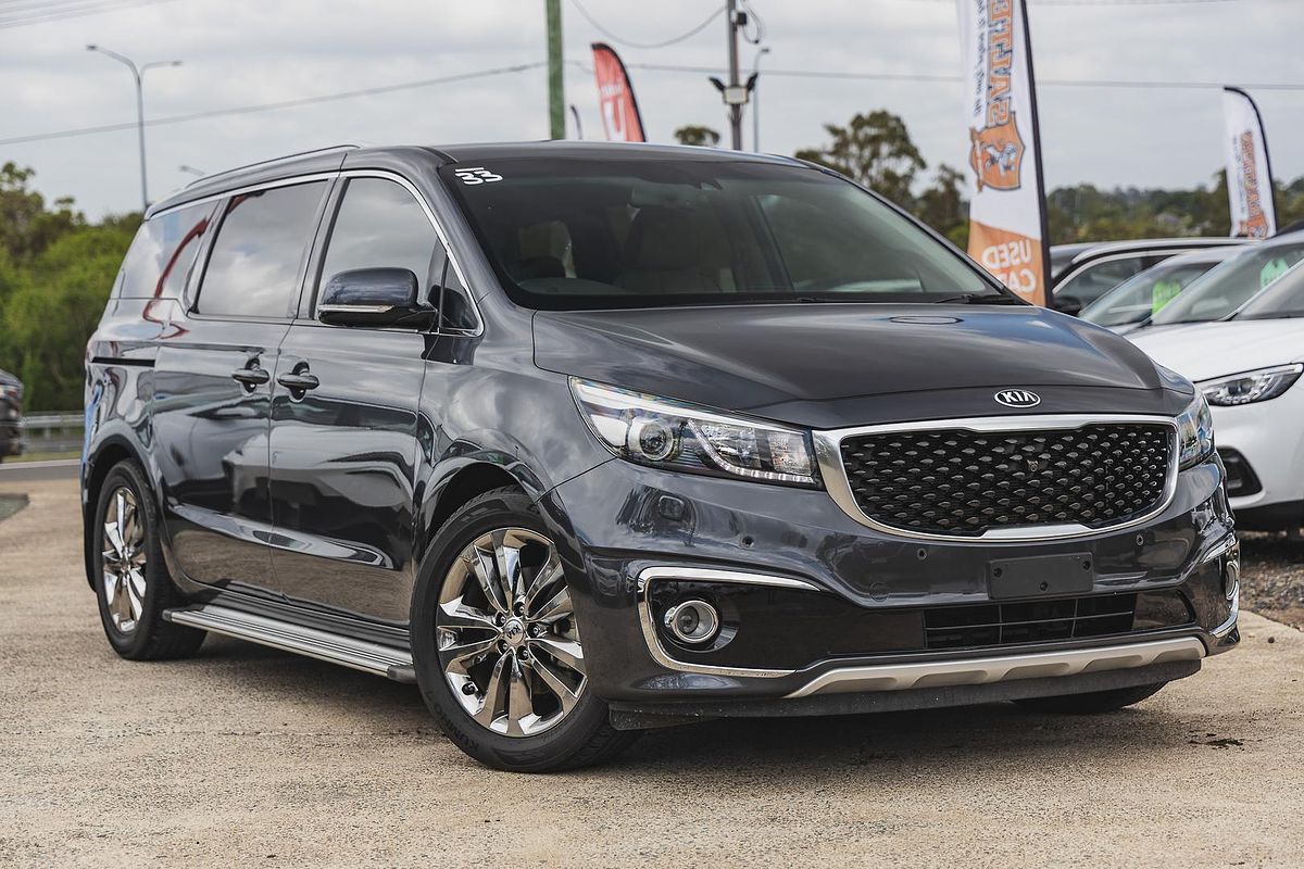 2017 Kia Carnival Platinum YP